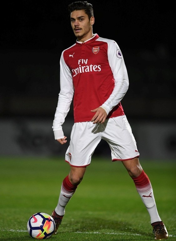 Εντυπωσιακό ντεμπούτο Μαυροπάνου με τη φανέλα της Άρσεναλ (photos)