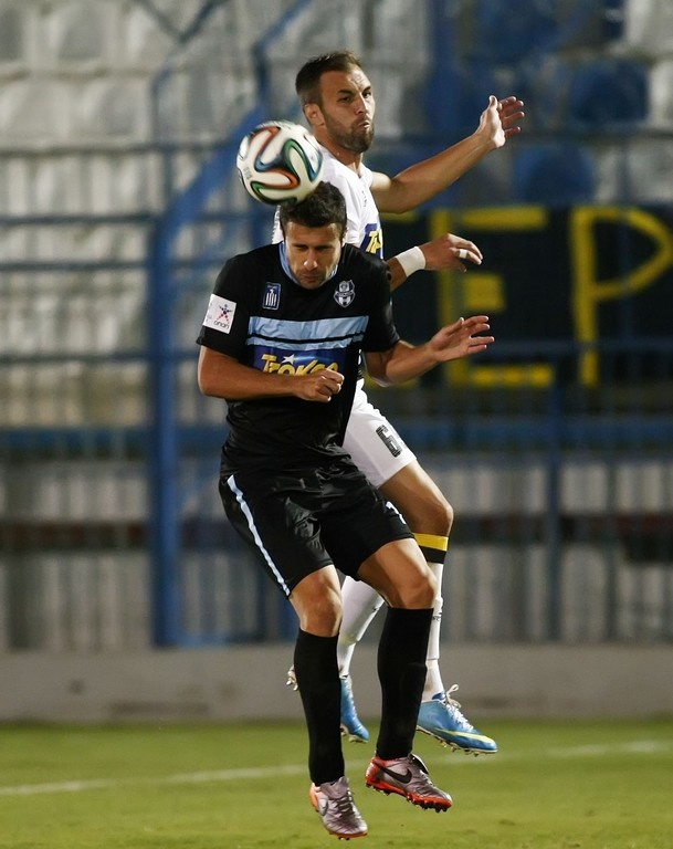 Νέο «μπαμ» από το Αιγάλεω! (photos)