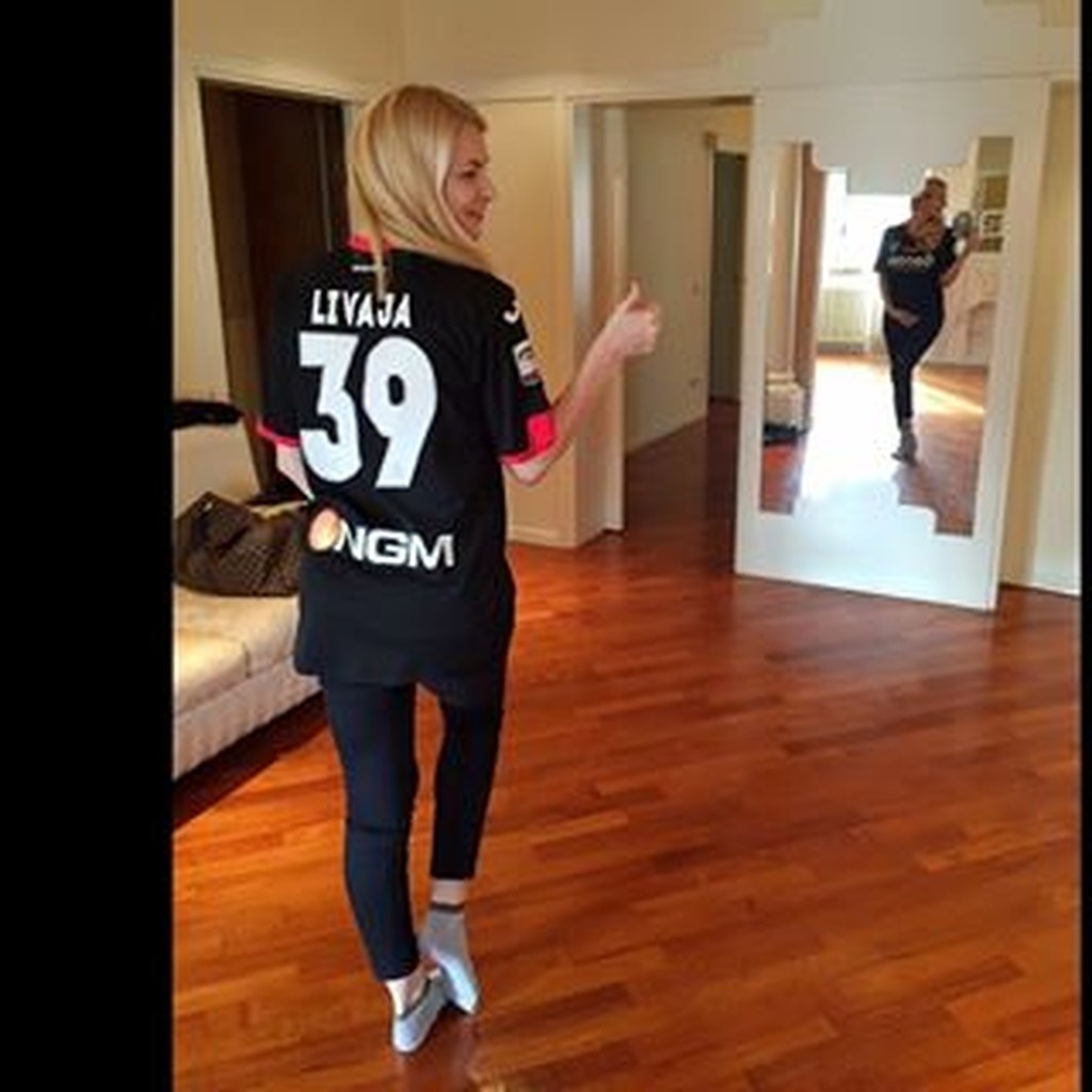 Επικό μήνυμα από τη σύζυγο του Λιβάγια για το Ολυμπιακός-ΑΕΚ (photos)