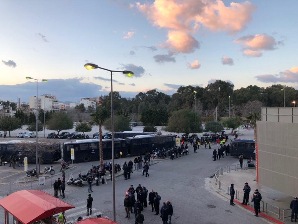 Ολυμπιακός - ΑΕΚ: «Δρακόντεια» μέτρα ασφαλείας στο «Γ. Καραϊσκάκης» (photos)
