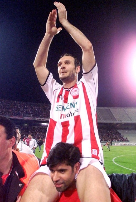 Ολυμπιακός - ΑΕΚ: Από εκεί θα δει το ντέρμπι ο Αλεξανδρής (photos)