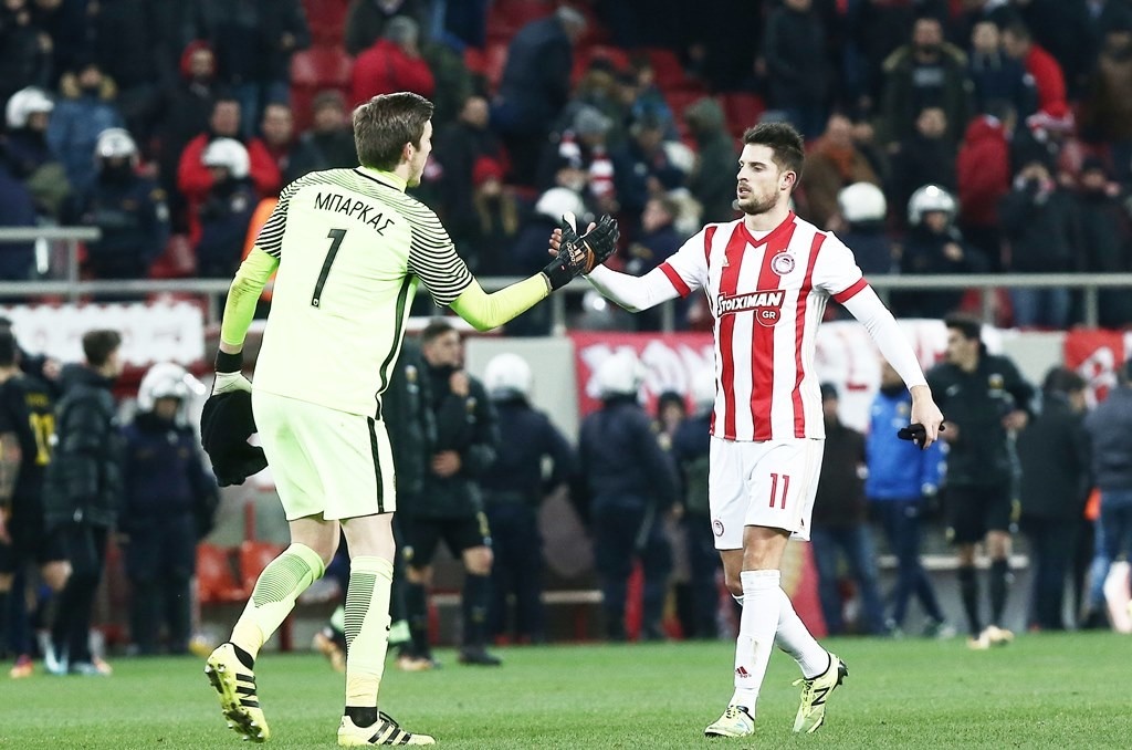 Ολυμπιακός: Έστειλε μήνυμα για τη ρεβάνς με ΑΕΚ ο Μιραλάς (photos)