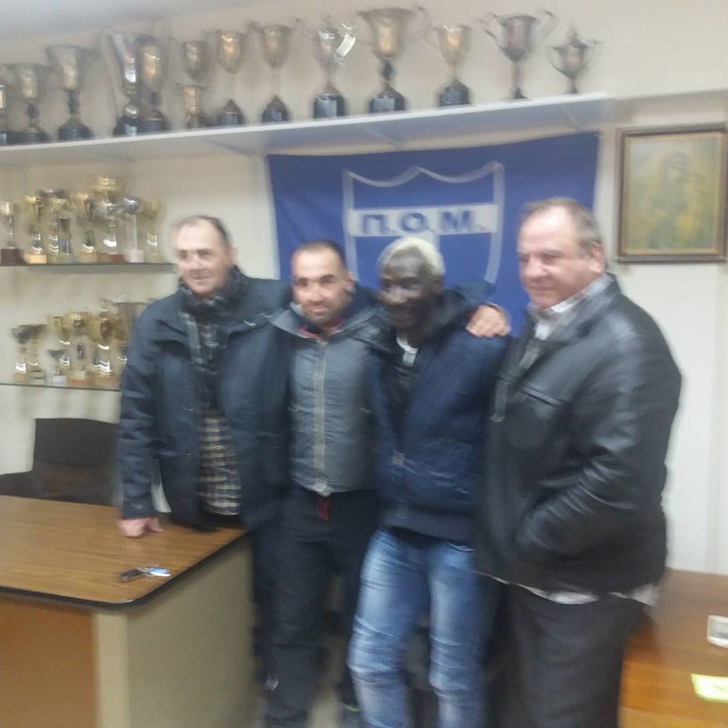 Έκπληξη με τη νέα ομάδα του Ογκουνσότο (photos)