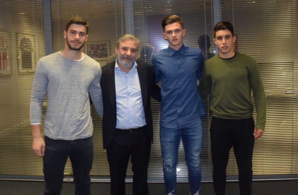 Ανακοίνωσε Νικοπολίδη ο Ολυμπιακός (photo)