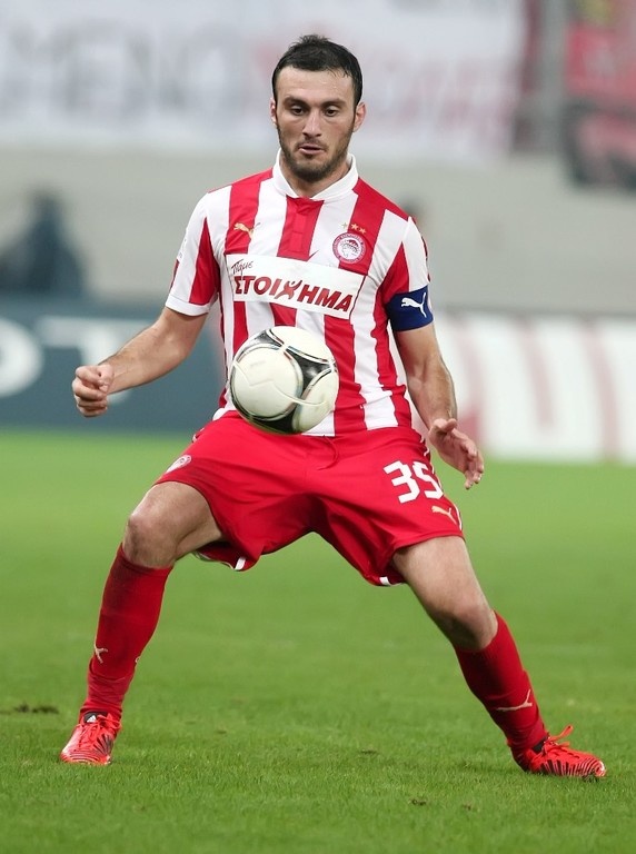 Ολυμπιακός: Προβάρει τα «ερυθρόλευκα» ο Τοροσίδης! (photos)