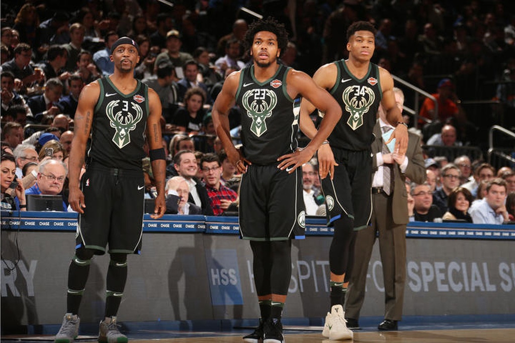 NBA: «Διπλό» στη Νέα Υόρκη με Αντετοκούνμπο οι Μπακς (photos+video)