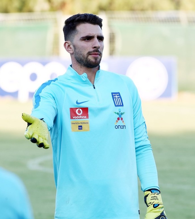 Έκπληξη! Εκεί πάει ο Καπίνο! (photos)