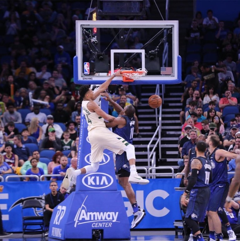 NBA: Μαγικά Αντετοκούνμπο στο Ορλάντο και «διπλό» οι Μπακς (photos+video)