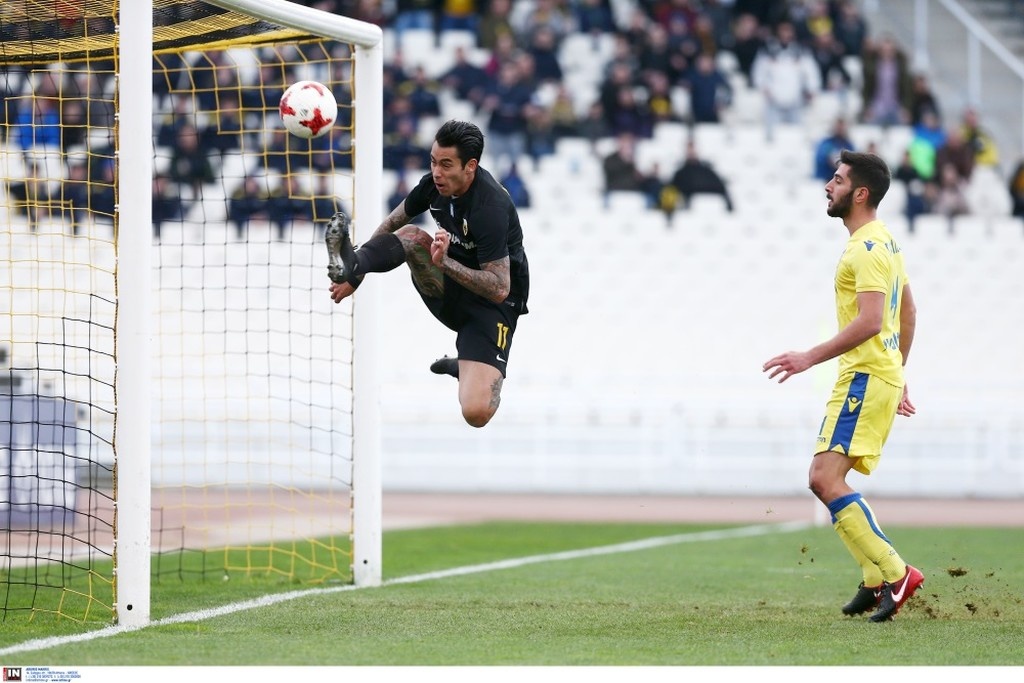 Καρέ καρέ η χαμένη ευκαιρία της χρονιάς από τον Αραούχο! (photos)