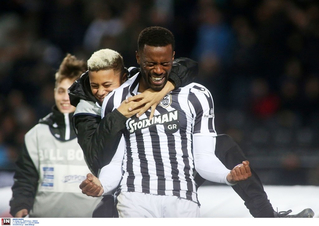 Ανατριχίλα! Η στιγμή που πρέπει ΟΠΩΣΔΗΠΟΤΕ να δεις από το ΠΑΟΚ-ΑΕΛ!