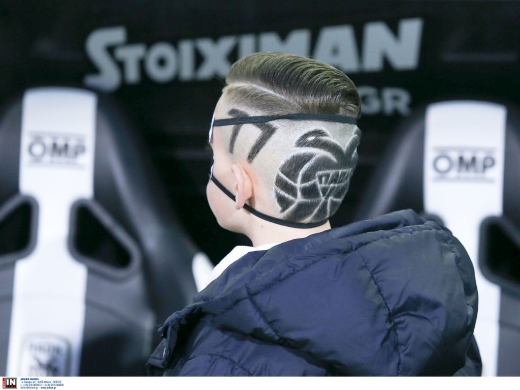 Ο πιτσιρικάς που τρέλανε την Τούμπα στο ΠΑΟΚ-ΑΕΛ (photos)