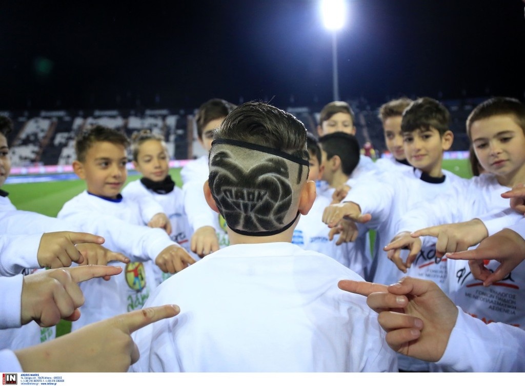 Ο πιτσιρικάς που τρέλανε την Τούμπα στο ΠΑΟΚ-ΑΕΛ (photos)