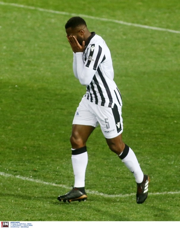 Ανατριχίλα! Η στιγμή που πρέπει ΟΠΩΣΔΗΠΟΤΕ να δεις από το ΠΑΟΚ-ΑΕΛ!