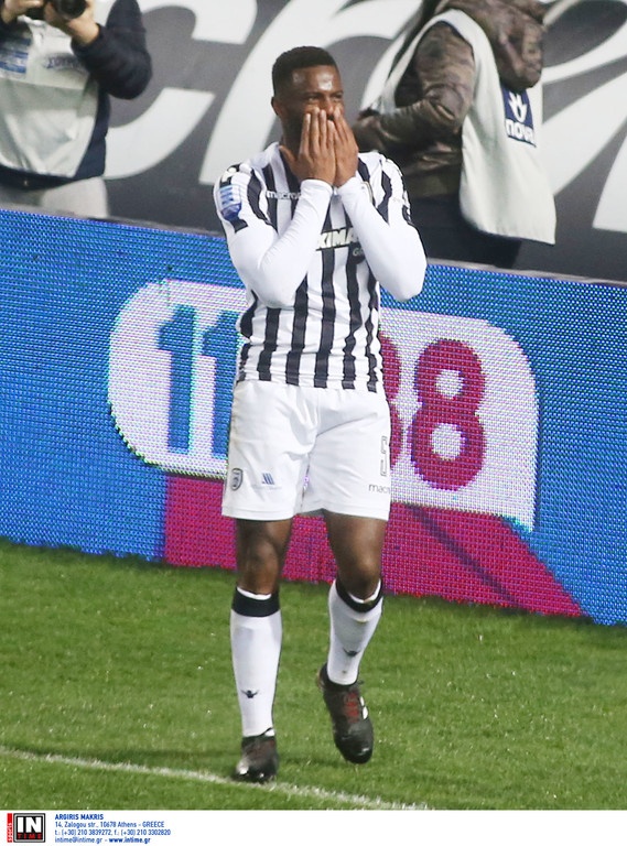 Ανατριχίλα! Η στιγμή που πρέπει ΟΠΩΣΔΗΠΟΤΕ να δεις από το ΠΑΟΚ-ΑΕΛ!