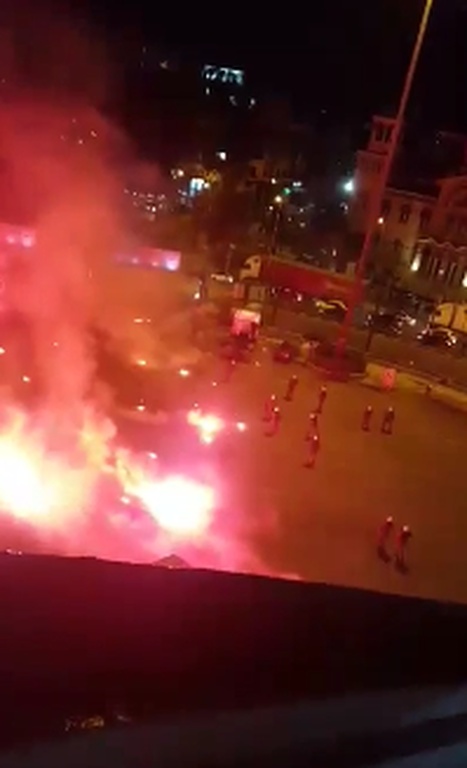 Επεισόδια στο λιμάνι του Πειραιά με οπαδούς του Ολυμπιακού και της ΑΕΚ