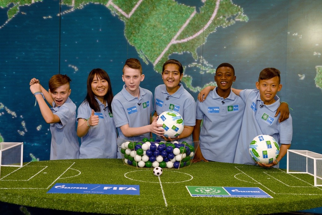 Football 4 Friendship: Το Διεθνές Πρόγραμμα της Gazprom ενώνει παιδιά από 211 χώρες (photos+video)