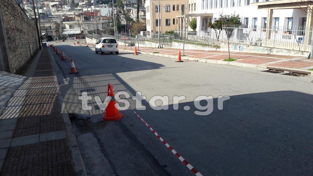 «Φρούριο» η Λαμία εν όψει ΠΑΟΚ, ΜΑΤ στις πλατείες υπό το φόβο επεισοδίων  (photos)