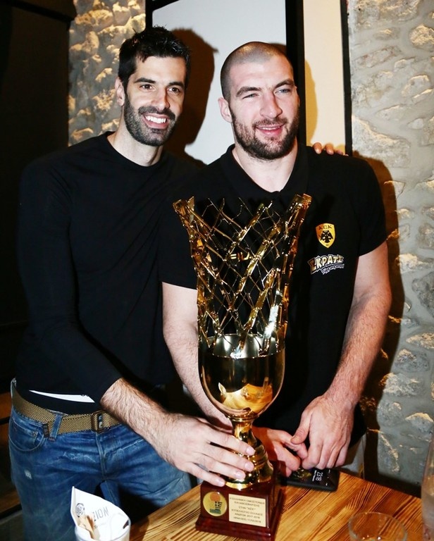 ΑΕΚ: Τα... έσπασαν για το Κύπελλο (photos)