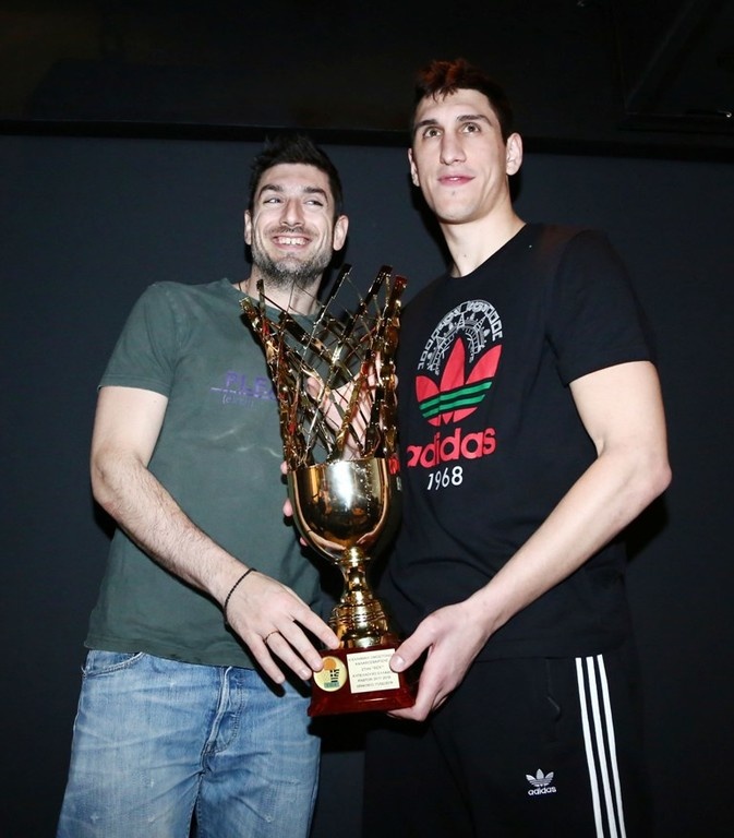 ΑΕΚ: Τα... έσπασαν για το Κύπελλο (photos)