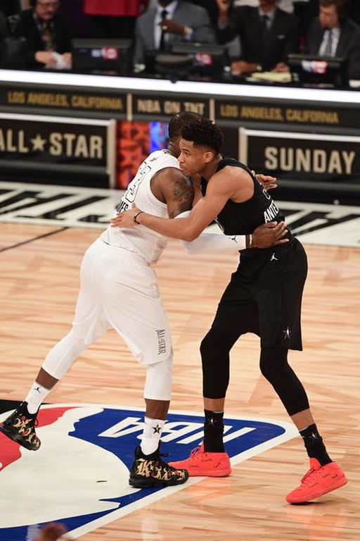 NBA All Star Game: Ο ΛεΜπρόν νίκησε Αντετοκούνμπο και πήρε το θρίλερ (photos+video)