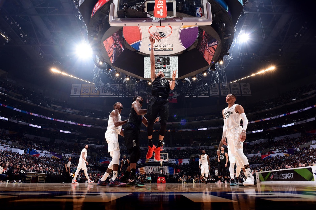 NBA All Star Game: Ο ΛεΜπρόν νίκησε Αντετοκούνμπο και πήρε το θρίλερ (photos+video)