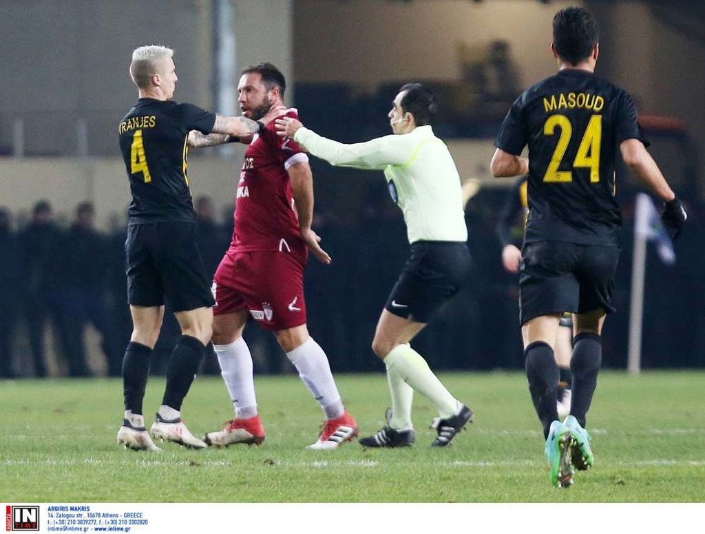 Χαμός στο ΑΕΛ-ΑΕΚ με Ναζλίδη και Βράνιες! (photos)