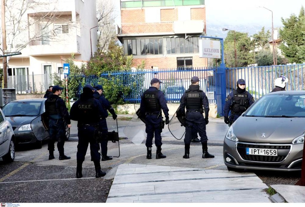 Εκδίκαση ΠΑΟΚ-Ολυμπιακός: Οπαδοί του «δικέφαλου» στα γραφεία της Super League!