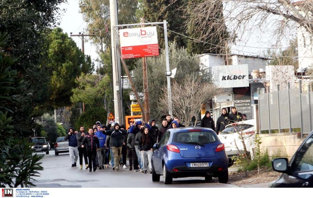 Εκδίκαση ΠΑΟΚ-Ολυμπιακός: Οπαδοί του «δικέφαλου» στα γραφεία της Super League!