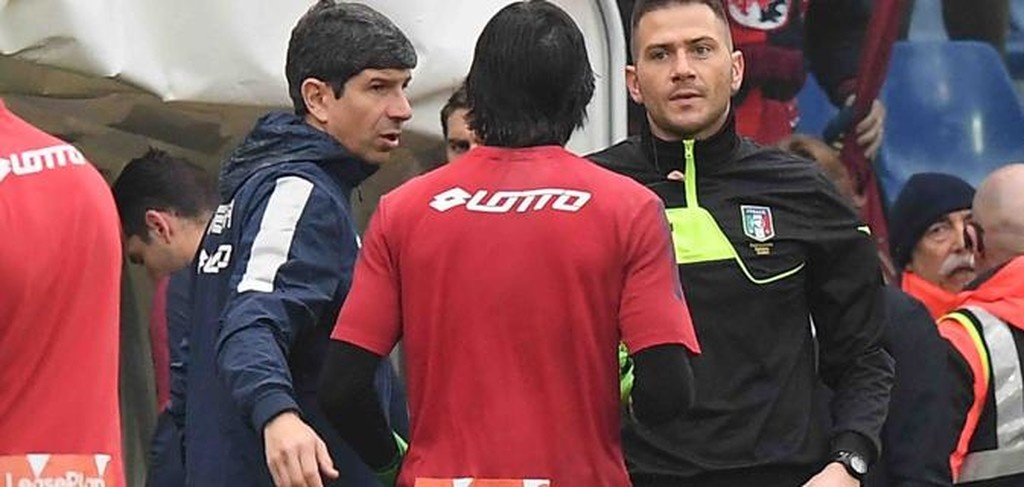 Τζένοα - Κάλιαρι: Αναβολή για το θάνατο Αστόρι! Συντετριμμένοι οι ποδοσφαιριστές (photos)