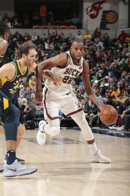 NBA: Ίδιο… έργο! «Διπλός» Αντετοκούνμπο, ήττα οι Μπακς! (photos+video)