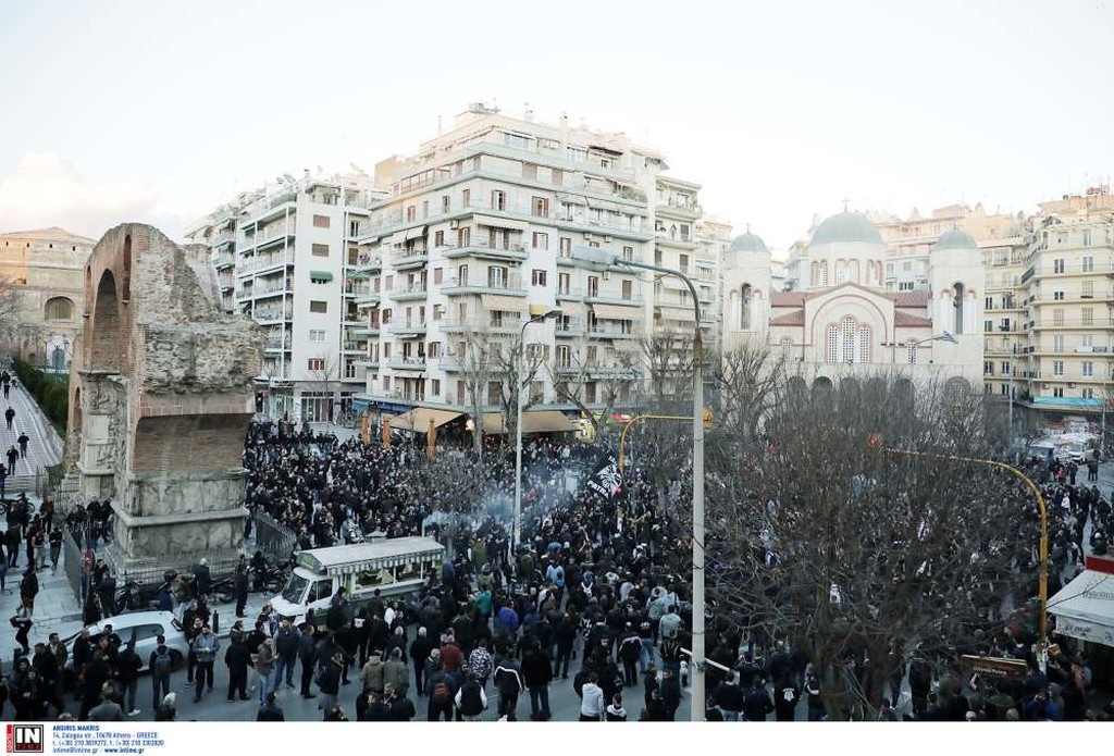 Στους δρόμους ο κόσμος ο ΠΑΟΚ, σε εξέλιξη το συλλαλητήριο (videos)