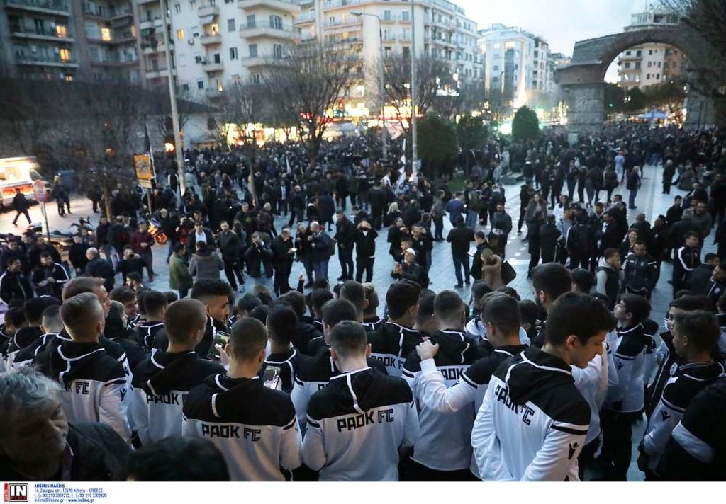 Στους δρόμους ο κόσμος ο ΠΑΟΚ, σε εξέλιξη το συλλαλητήριο (videos)