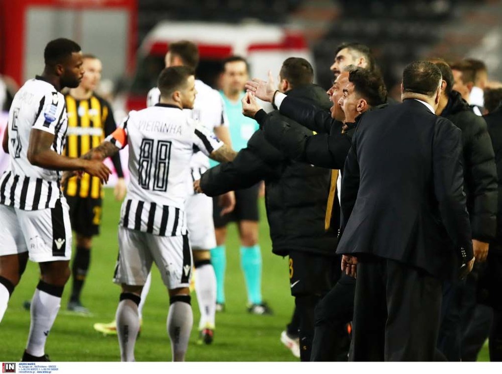 ΠΑΟΚ-ΑΕΚ: Πέφτουν κορμιά στην Τούμπα - Ένταση με Μάτος, αποβολές και πολλά νεύρα! (photos)