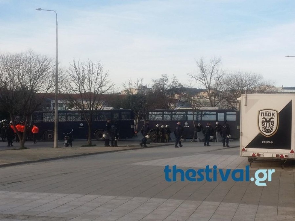 ΠΑΟΚ-ΑΕΚ: «Δρακόντεια» μέτρα ασφαλείας έξω από την Τούμπα (photos)