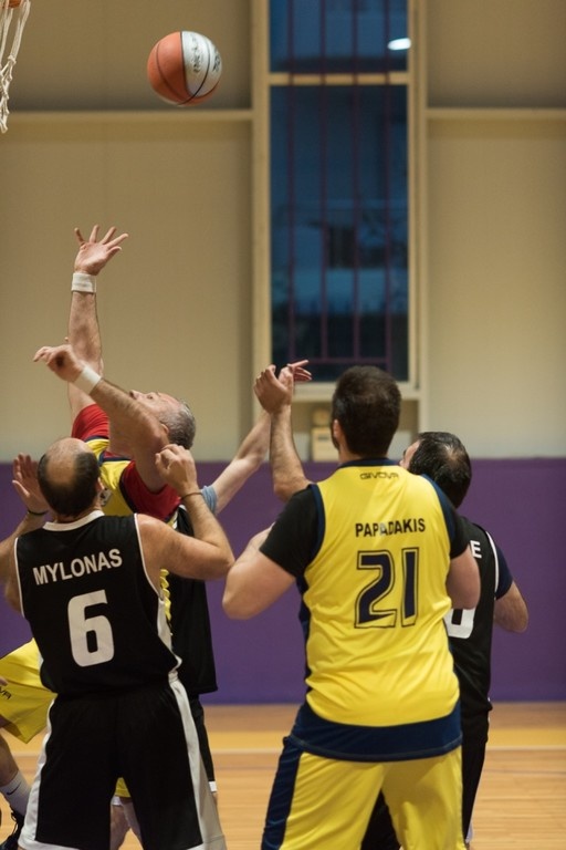 Στο γραφείο επαγγελματίες στα γήπεδα πρωταθλητές