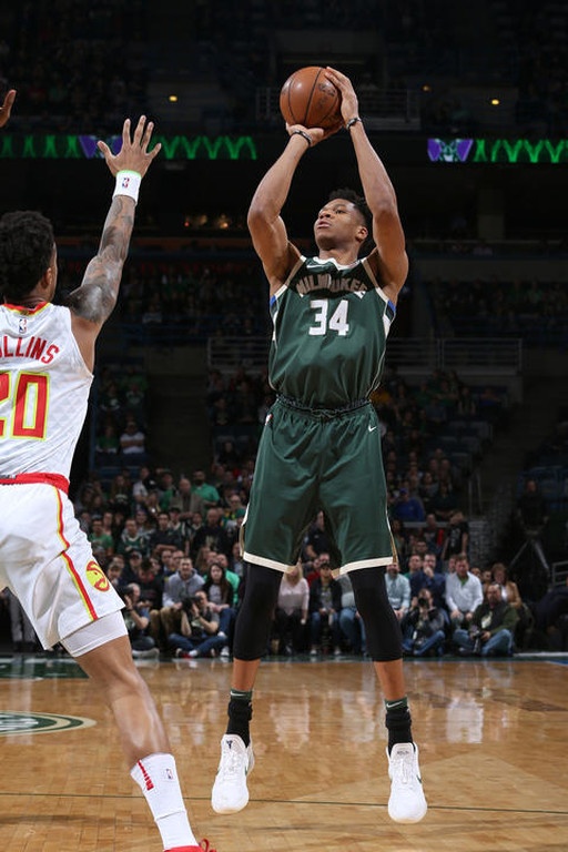 ΝΒA: Ξέσπασμα με «διπλό» Αντετοκούνμπο για Μπακς (photos+video)