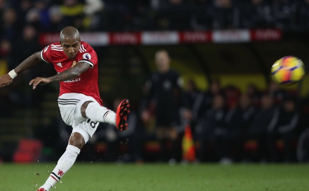 «Κόκκινος διάβολος» μέχρι το 2019 (photos)