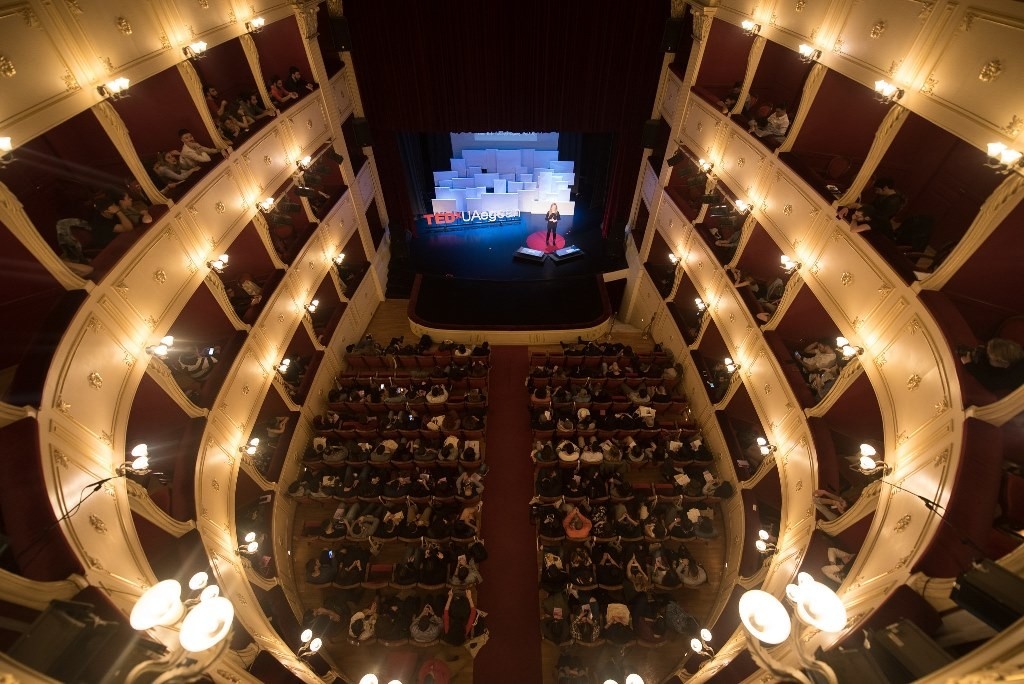 Καμία νόρμα δεν περιορίζει τη δημιουργικότητα
