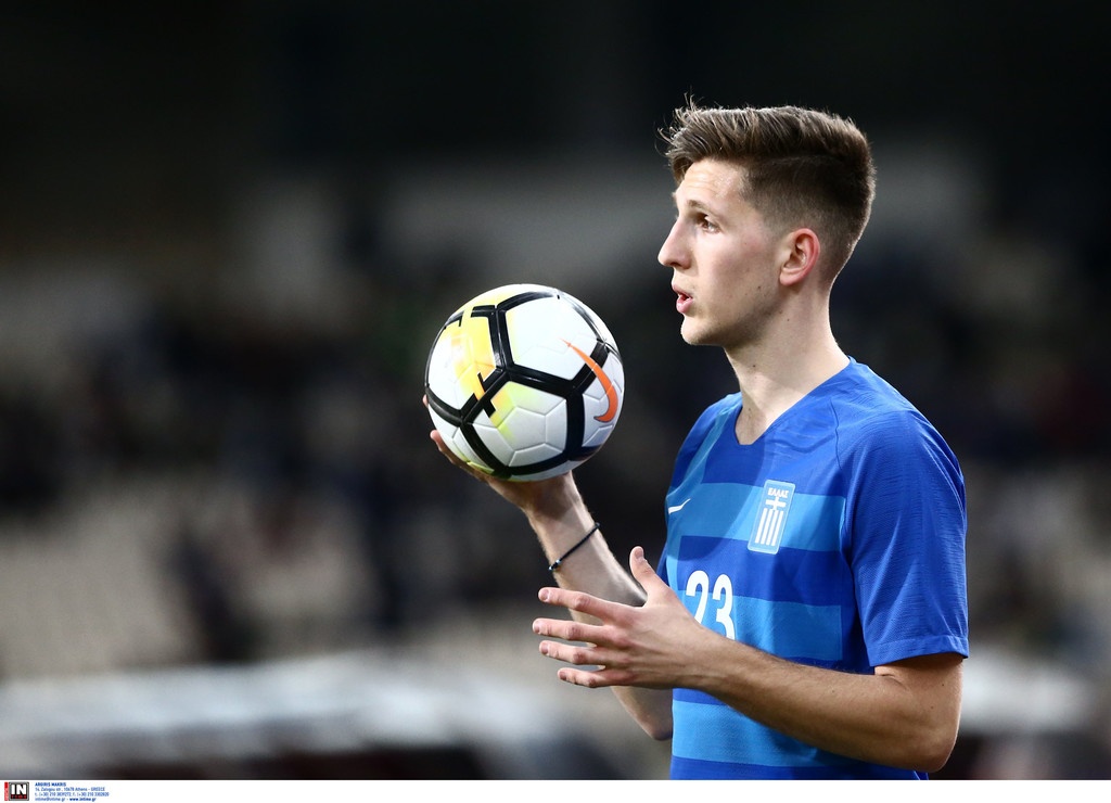 Με νέα εμφάνιση η Εθνική Ελλάδας (photos)