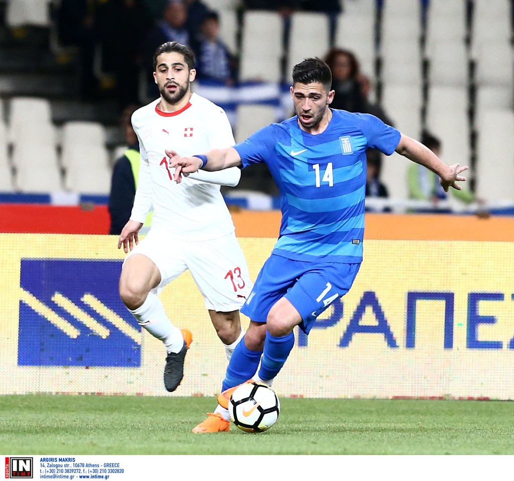 Με νέα εμφάνιση η Εθνική Ελλάδας (photos)