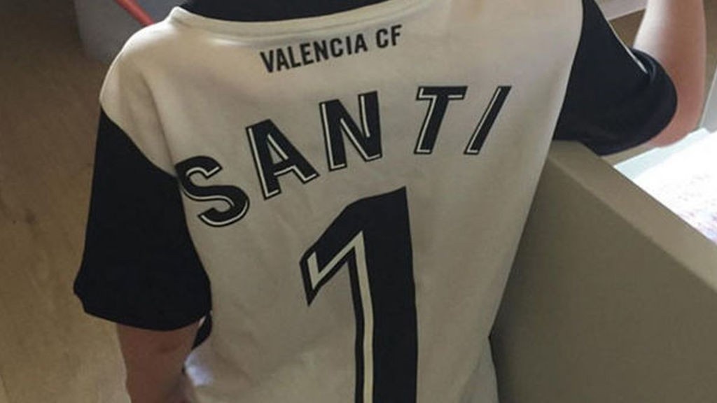 Θρήνος για Κανιθάρες! Έχασε τον 5χρονο γιό του! (photos)