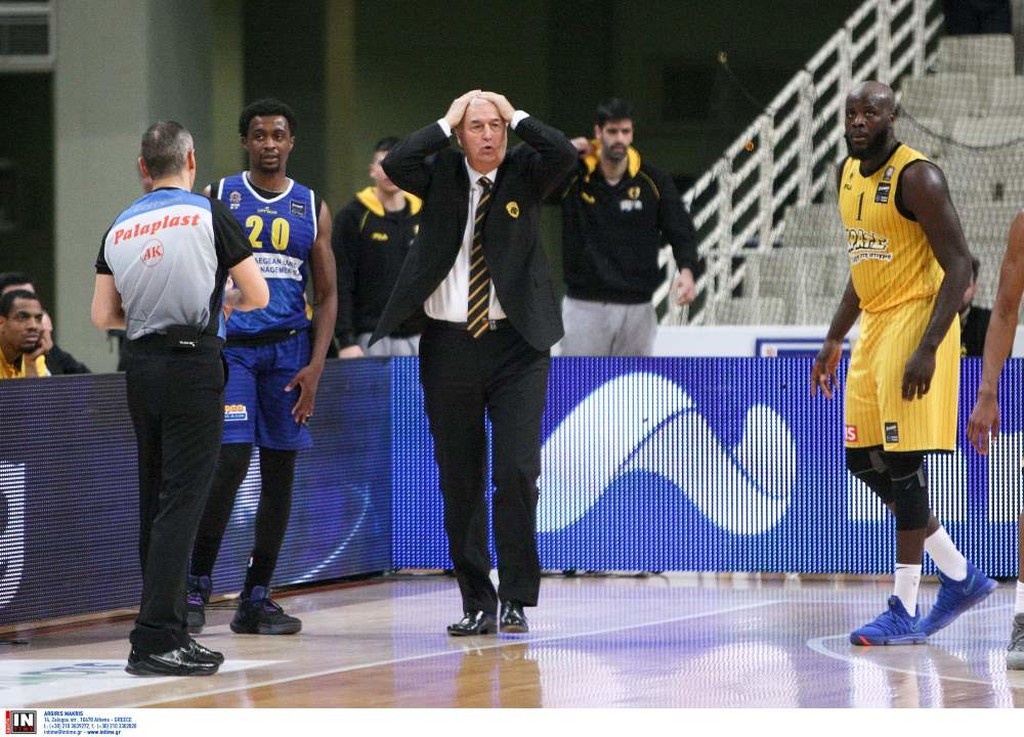 ΑΕΚ: Το επεισόδιο του Λαμπ με οπαδούς στο ΟΑΚΑ