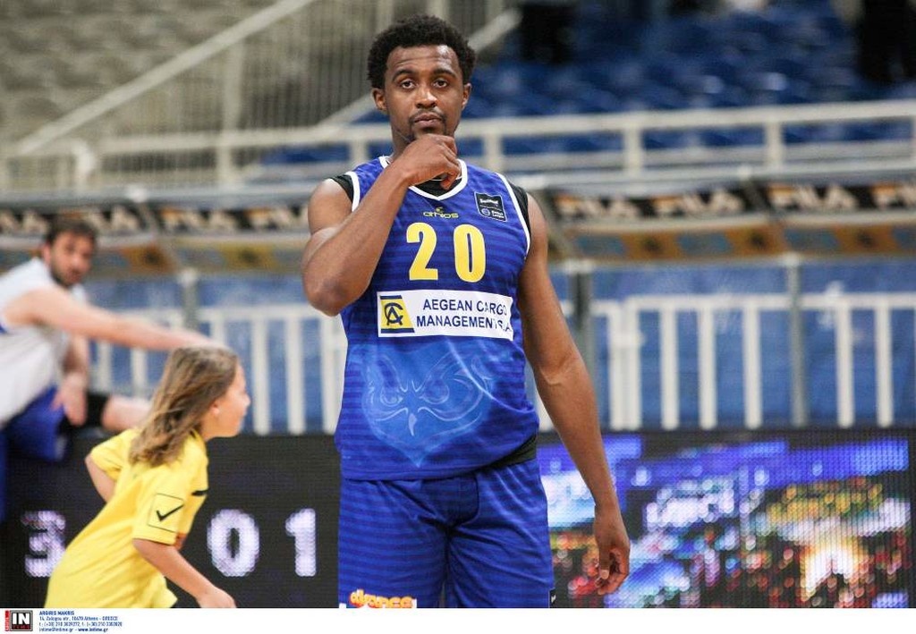 ΑΕΚ: Το επεισόδιο του Λαμπ με οπαδούς στο ΟΑΚΑ