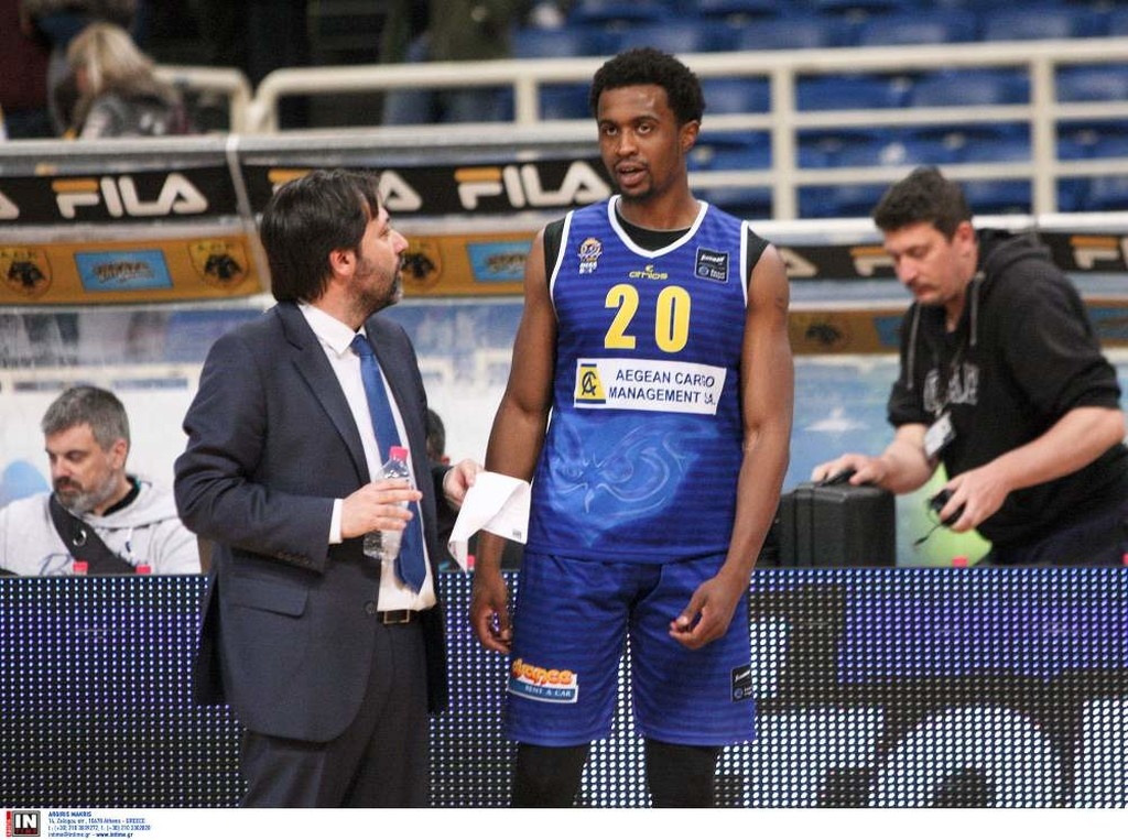 ΑΕΚ: Το επεισόδιο του Λαμπ με οπαδούς στο ΟΑΚΑ