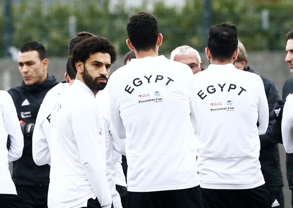 Μαθαίνει… μπαλίτσα τον Σαλάχ ο Ουάρντα (photos)