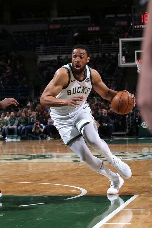 NBA: Οι Νετς… σκότωσαν τα «Ελάφια» (photos+video)