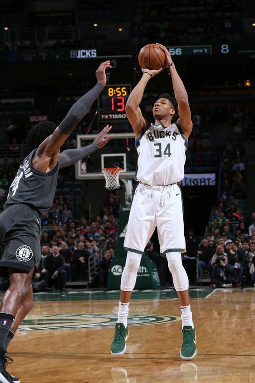 NBA: Οι Νετς… σκότωσαν τα «Ελάφια» (photos+video)