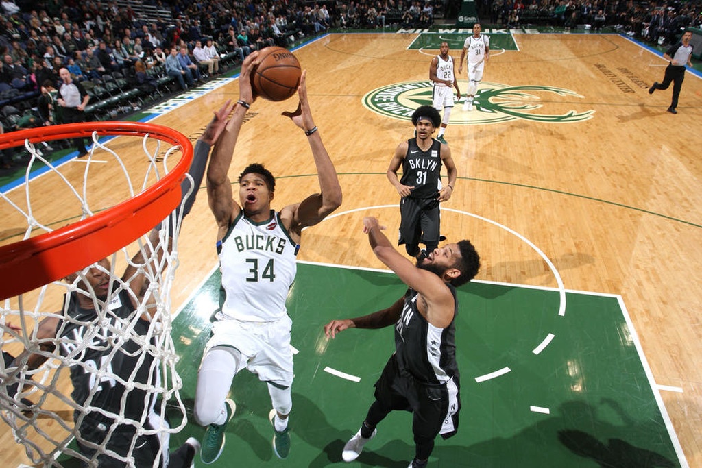 NBA: Οι Νετς… σκότωσαν τα «Ελάφια» (photos+video)