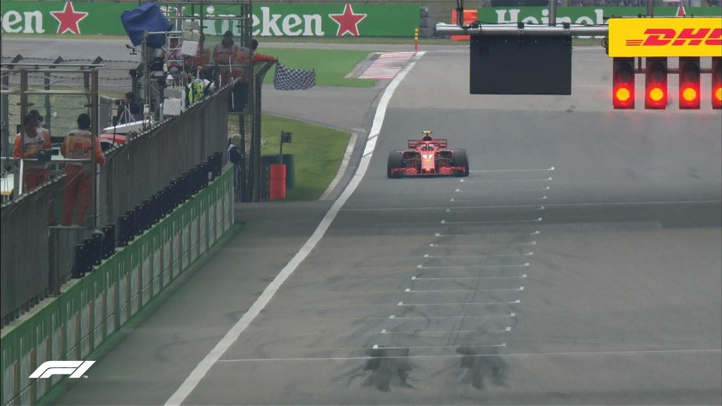 Formula 1: Poleman ο Φέτελ, κυριαρχία της Ferrari! (photos)