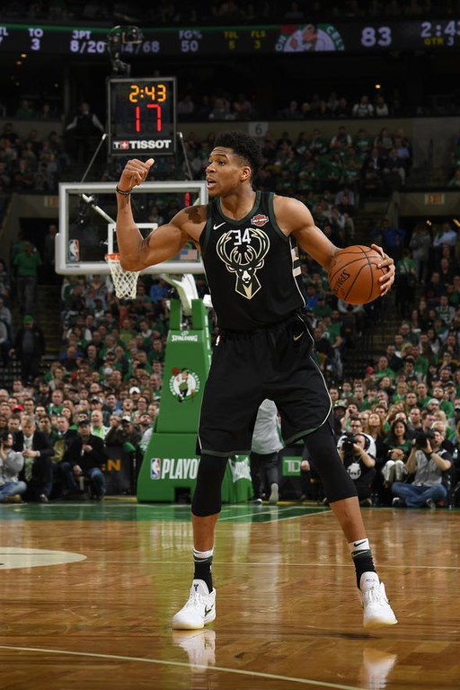 NBA: Νέα 30άρα Αντετοκούνμπο, νέα ήττα οι Μπακς (photos+video)